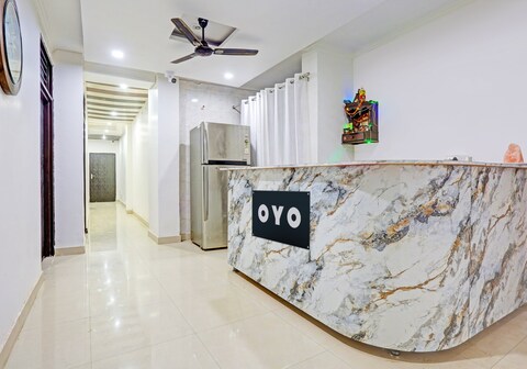 Hotel O M B residency