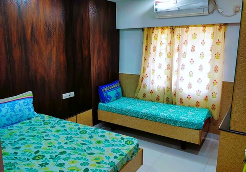 Care Stays - Near Apollo Hospitals
