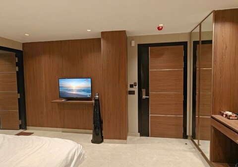 Solitaire Hotel