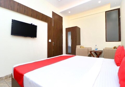 Hotel Jeevak Mohali