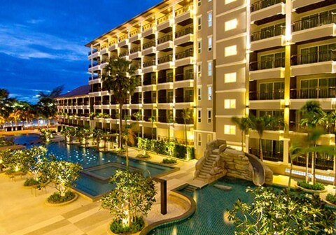 Welcome World Beach Resort & Spa Pattaya