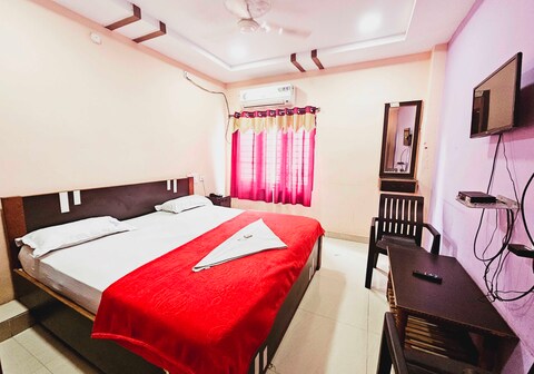 Hotel O SRI SAI BALAJI GRAND LODGE INN