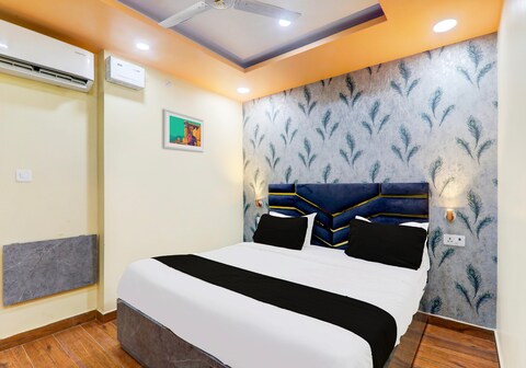 Hotel O Raas Plaza