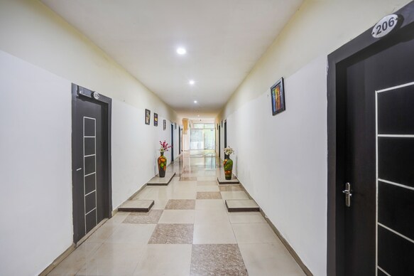 Hotel O Prayagraj Central Railway Junction Formerly Shantila Inn