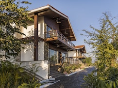 amayaah in himalayas, Rishikesh amayaah in himalayas, Rishikesh