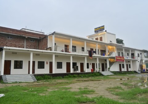 Shri ram Sunder palace