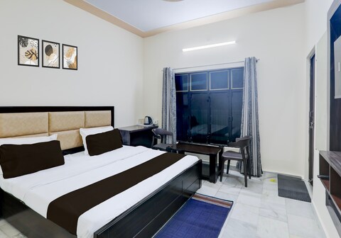 Hotel O by OYO Golden Leaf