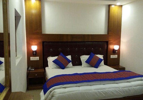 Akash Continental
