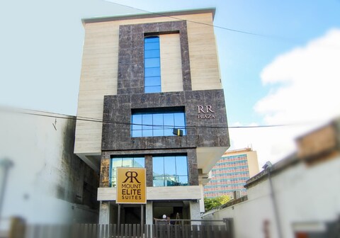 RR Mount Elite Suites