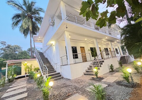 Shades Ivory - Agonda Beach Resort