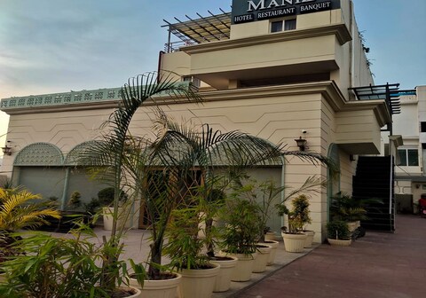 Maniz by Goel Hospitality