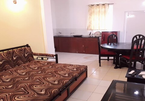 ROYAL PALM RESORT Pvt Pool View Apartment