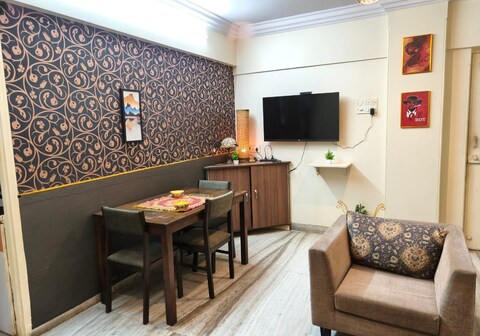 Ivy Link Palace Oshiwara