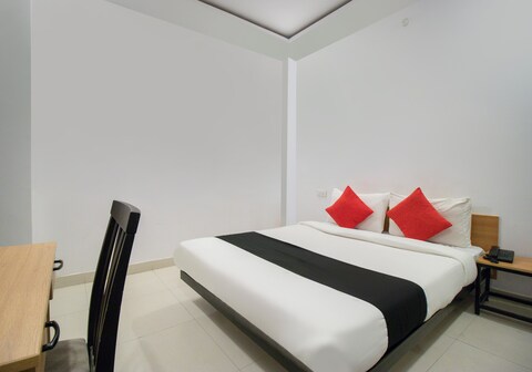 Hotel SS International