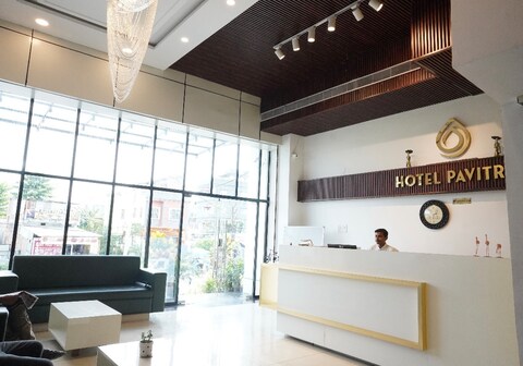 HOTEL PAVITRA