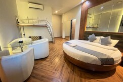 THE SAROJA GRAND VILLA RESORTS, Thane THE SAROJA GRAND VILLA RESORTS, Thane