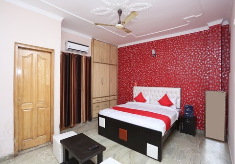 Super HOTEL O DREAM TOWN