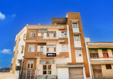Hotel O Gautam Sardar Guest House INN