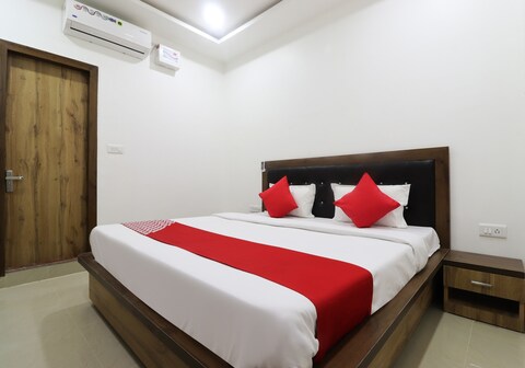 Hotel O Vrindavan Inn Near Lulu Mall