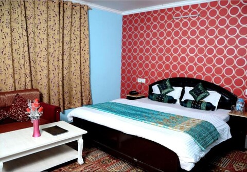 Saubhagya Satsang Bhagwan