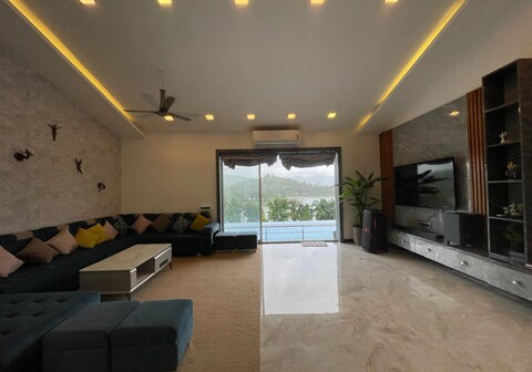 Kuber Villa