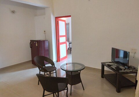 Red Monkey Apartments