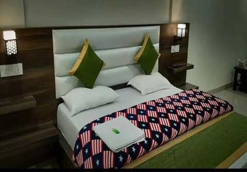HOTEL GREEN PARK