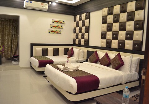 HOTEL J.K.INTERNATIONAL