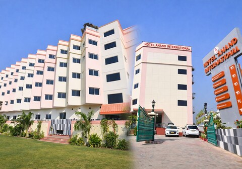 Hotel Anand International