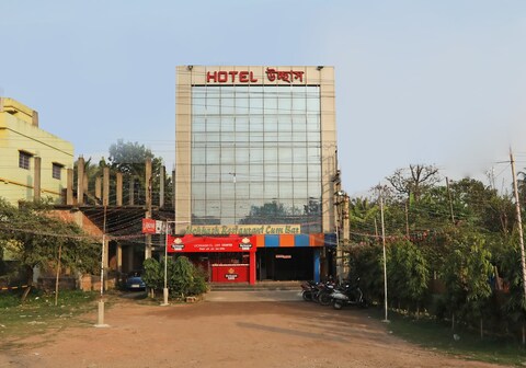 Hotel O Uchhash