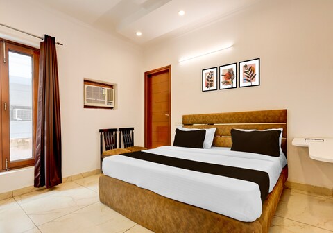 Hotel O J N Residency