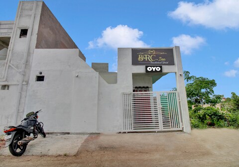 SPOT ON Hotel BRC Inn