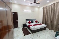 Winsome Inn 49, Noida Winsome Inn 49, Noida