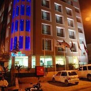 Brooks Regal, Ahmedabad Brooks Regal, Ahmedabad