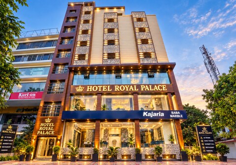 HOTEL ROYAL PALACE