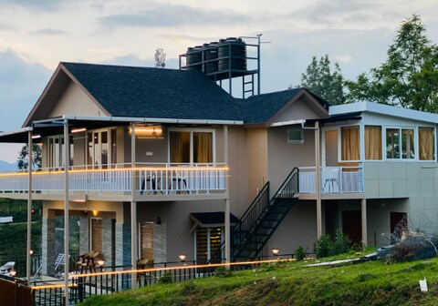 Sky Palace s by GoPurple Resorts