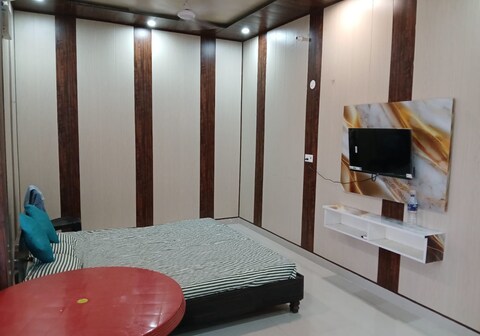 Star moon banquet hall