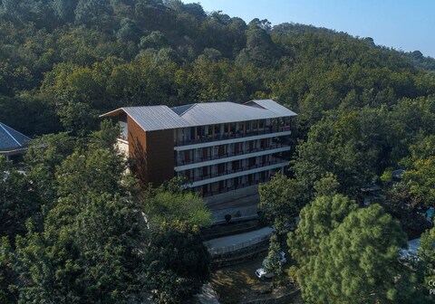 Punarnava Resort & Spa