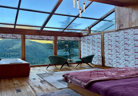 Ikigai | Stardust Glass Cabin with Jacuzzi