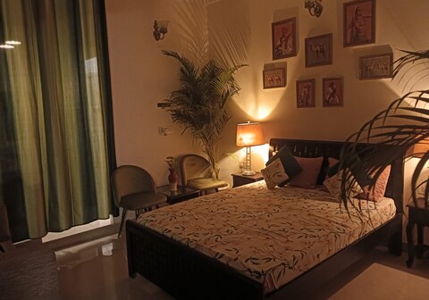 Runaway boutique studio 2.0