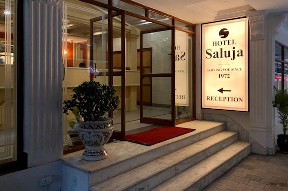 Hotel Saluja