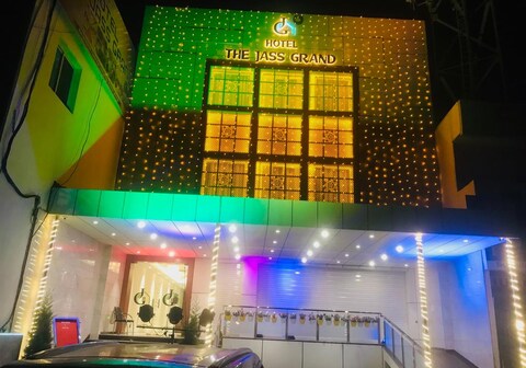 Hotel The Jass Grand