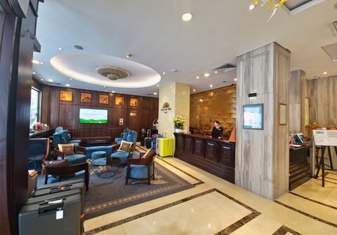 Thang Long Opera Hotel