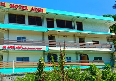 Hotel Adhi