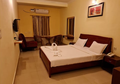 Hotel Hill Breeze Yelagiri