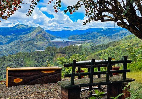 Idukki Dam View Resort