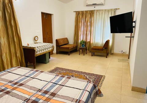 The Outhouse Dehradun