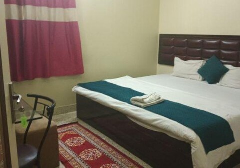 FabHotel A2
