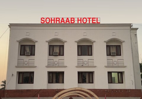 Sohraab Hotel