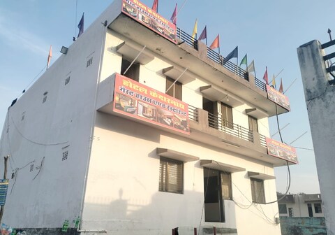 HOTEL KEDARNATH GUEST HOUSE AND RESTAURANT